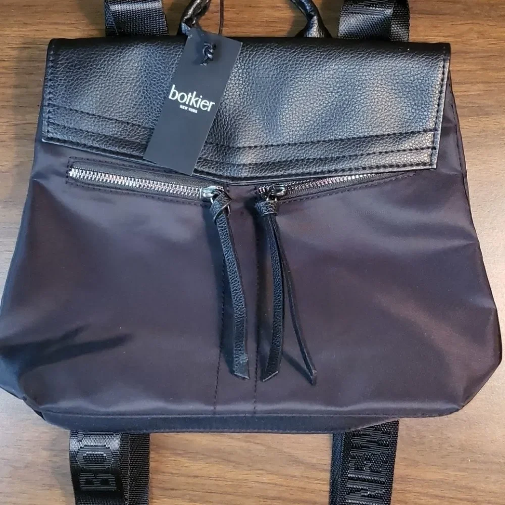 Botkier nwt trigger